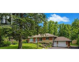 20015 BATHURST STREET, East Gwillimbury, Ontario