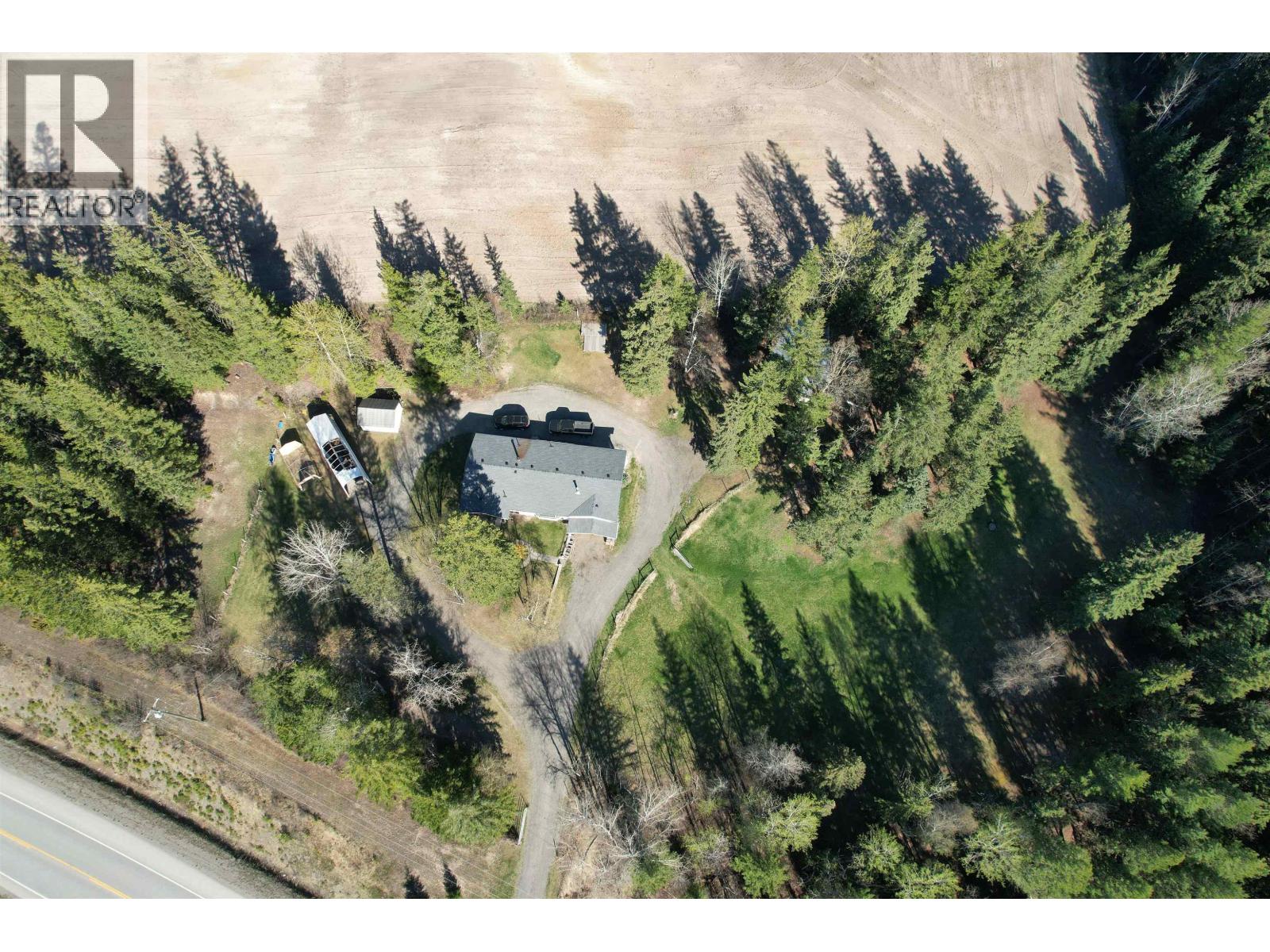 4793 S 97 Highway, Quesnel, British Columbia  V2J 6M8 - Photo 2 - R3094021
