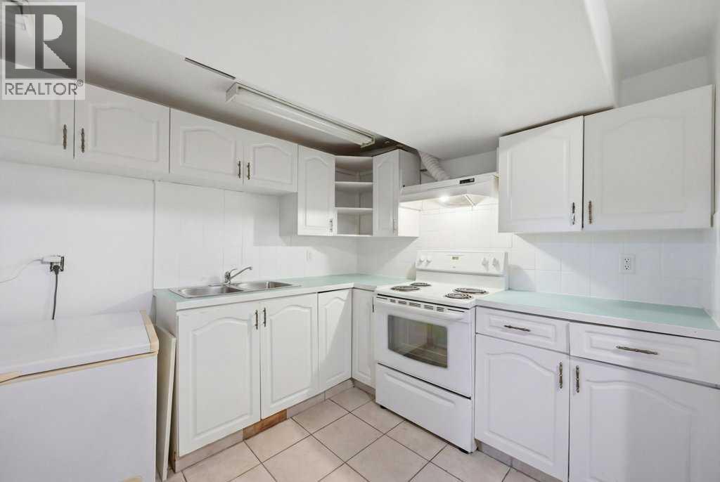 228 Castleridge Drive Ne, Calgary, Alberta  T3J 1X3 - Photo 28 - A2290793