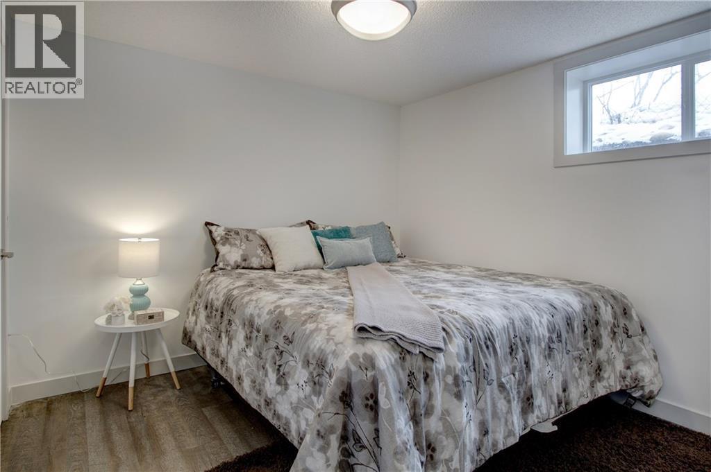 10212 7 Street Sw, Calgary, Alberta  T2W 0G3 - Photo 22 - A2291733