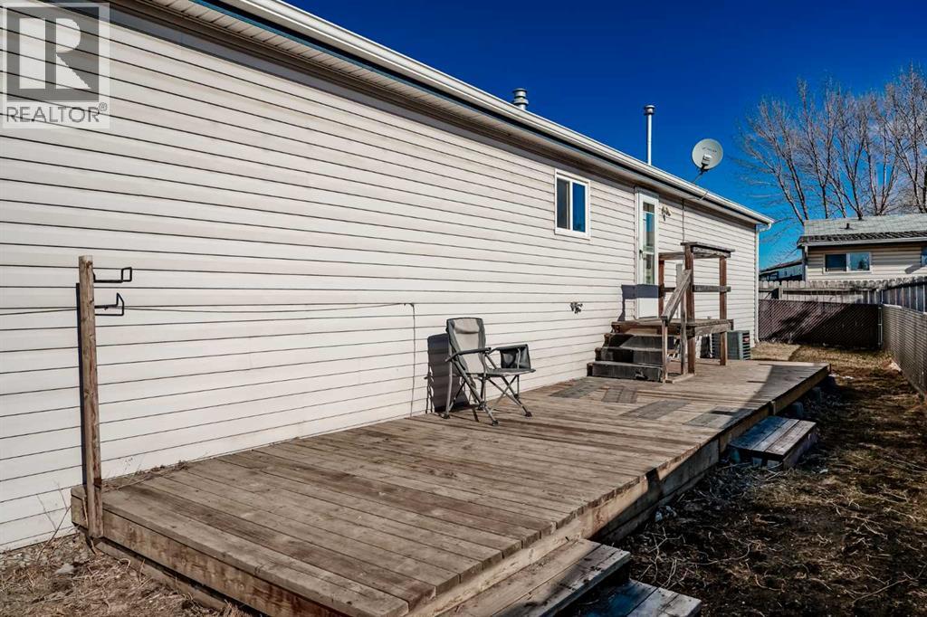 125 Erin Woods Circle Se, Calgary, Alberta  T2B 3E1 - Photo 26 - A2299827
