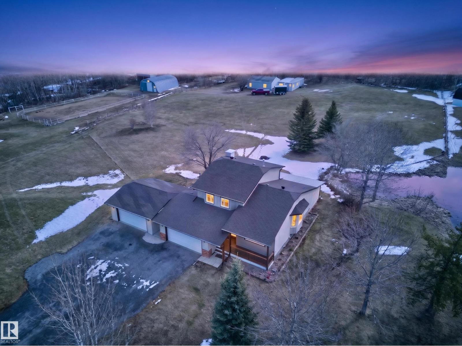 #301 52471 RGE ROAD 223, rural strathcona county, Alberta