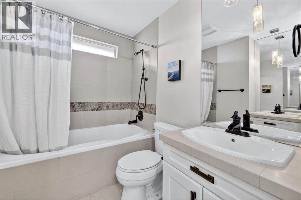 107 Pump Hill Place SW, Calgary, Alberta  T2V 4C6 - Photo 35 - A2305329