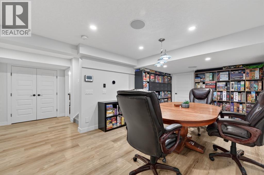 107 Pump Hill Place SW, Calgary, Alberta  T2V 4C6 - Photo 40 - A2305329