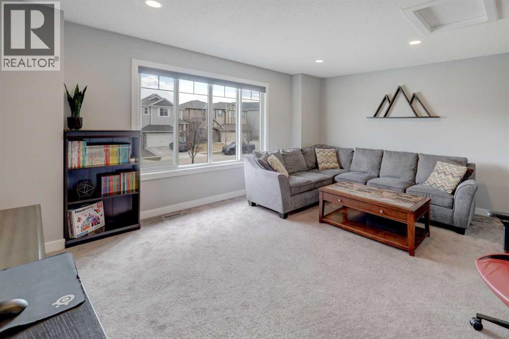 177 Hillcrest Drive Sw, Airdrie, Alberta  T4B 0Y8 - Photo 17 - A2306789