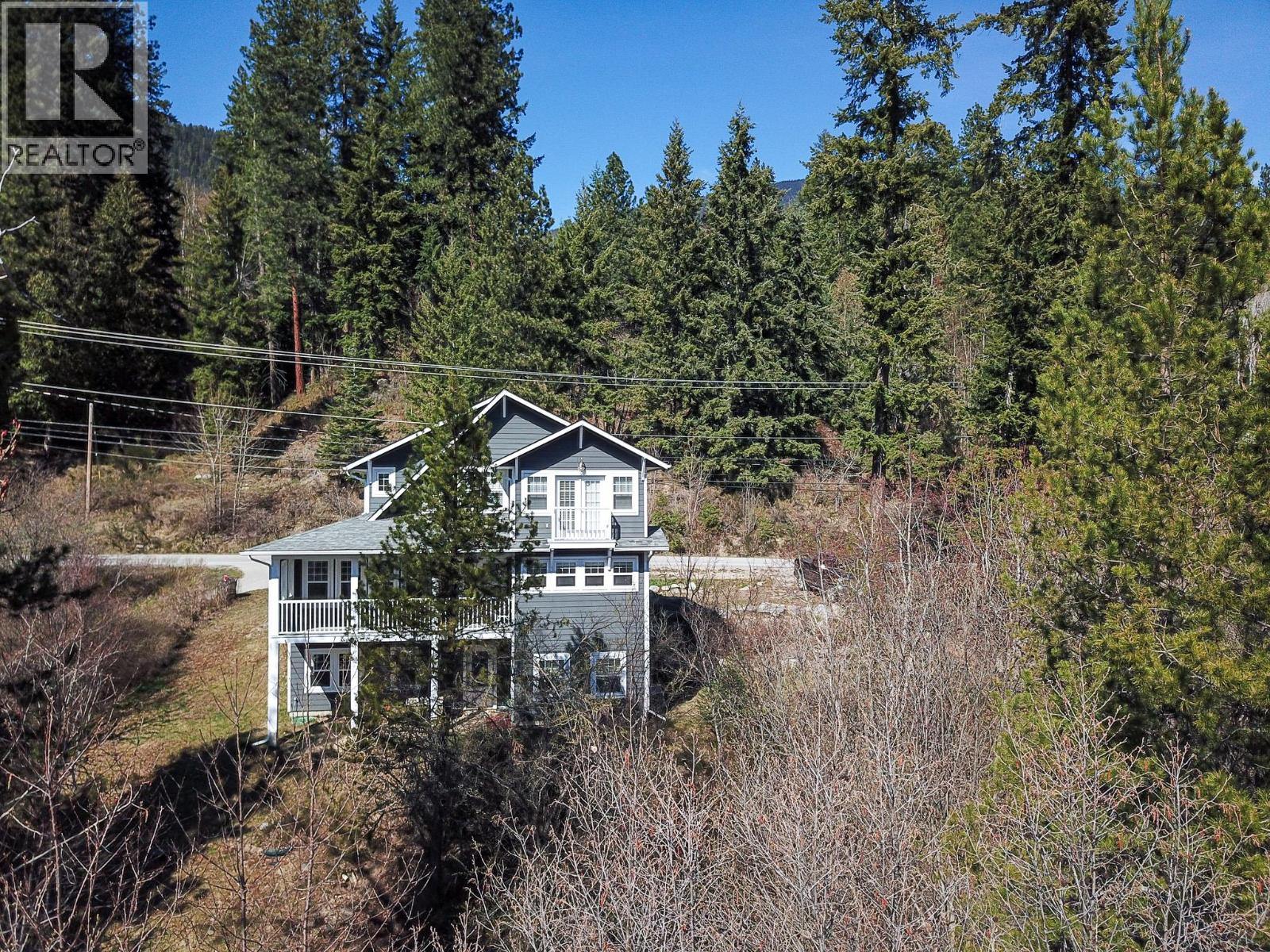 5916 Highway 3a Highway, Balfour, British Columbia  V2Y 1M2 - Photo 5 - 10385252
