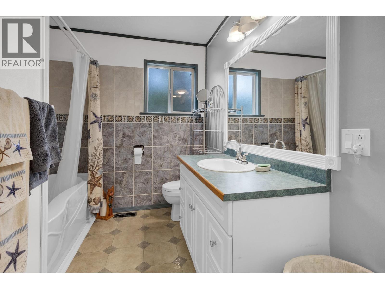 3466 Sutherland Road, Prince George, British Columbia  V2K 1B8 - Photo 24 - R3117985
