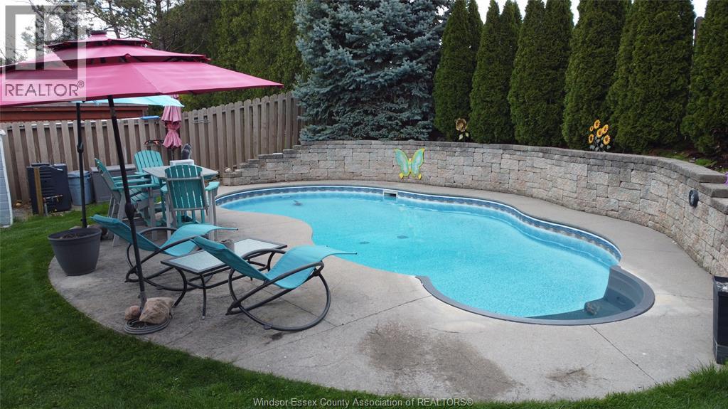 4160 Baseline, Windsor, Ontario  N9A 6T3 - Photo 31 - 26009702