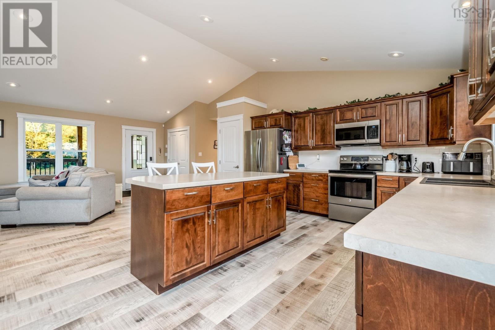 75 Evan Road, Greenwood, Nova Scotia  B2H 5C7 - Photo 5 - 202609202