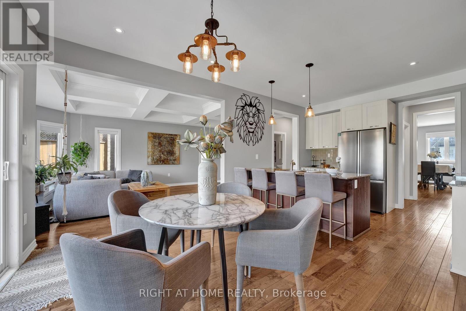 40 Ridge Gate Crescent, East Gwillimbury, Ontario  L0G 1M0 - Photo 12 - N12810312