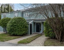 16 - 125 FAIRWAY CRESCENT, collingwood, Ontario