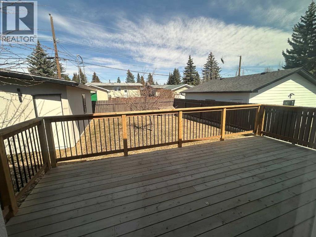 5616 Lodge Crescent Sw, Calgary, Alberta  T3E 5Y7 - Photo 11 - A2270927