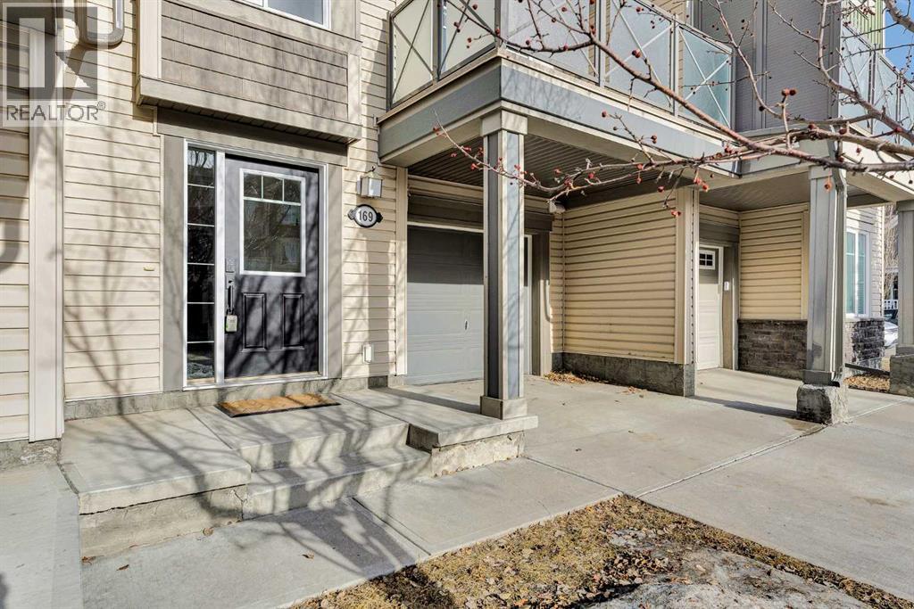 169 Windstone Park SW, Airdrie, Alberta  T4B 3X4 - Photo 3 - A2283531