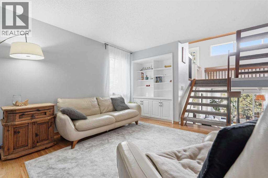 39 Coach Manor Terrace Sw, Calgary, Alberta  T3H 1C9 - Photo 13 - A2306773