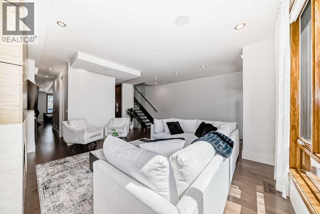 2142 28 Avenue Sw, Calgary, Alberta  T2t 1K5 - Photo 6 - A2305725