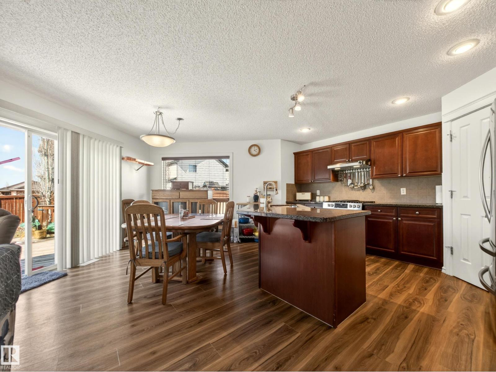 9522 103 Av, Morinville, Alberta  T8R 0B4 - Photo 13 - E4485030