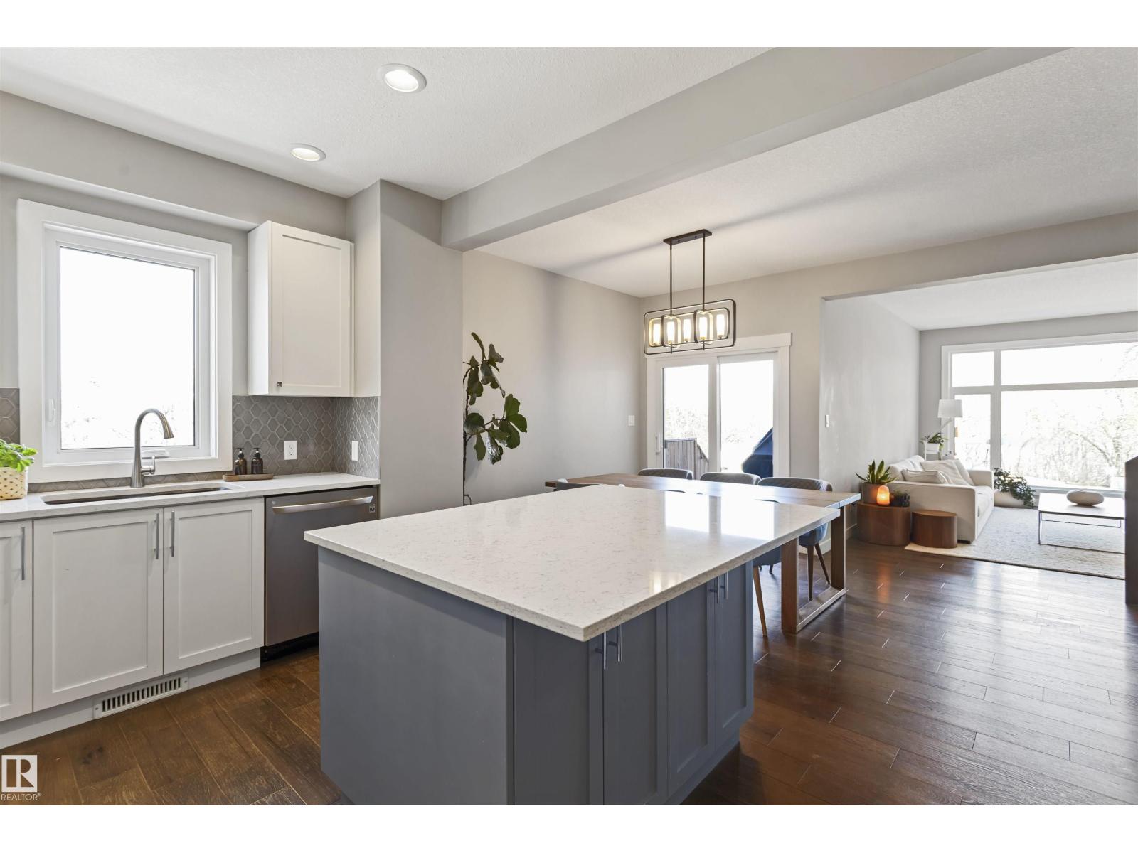 8103a 95a St Nw, Edmonton, Alberta  T6C 3Y1 - Photo 12 - E4485031