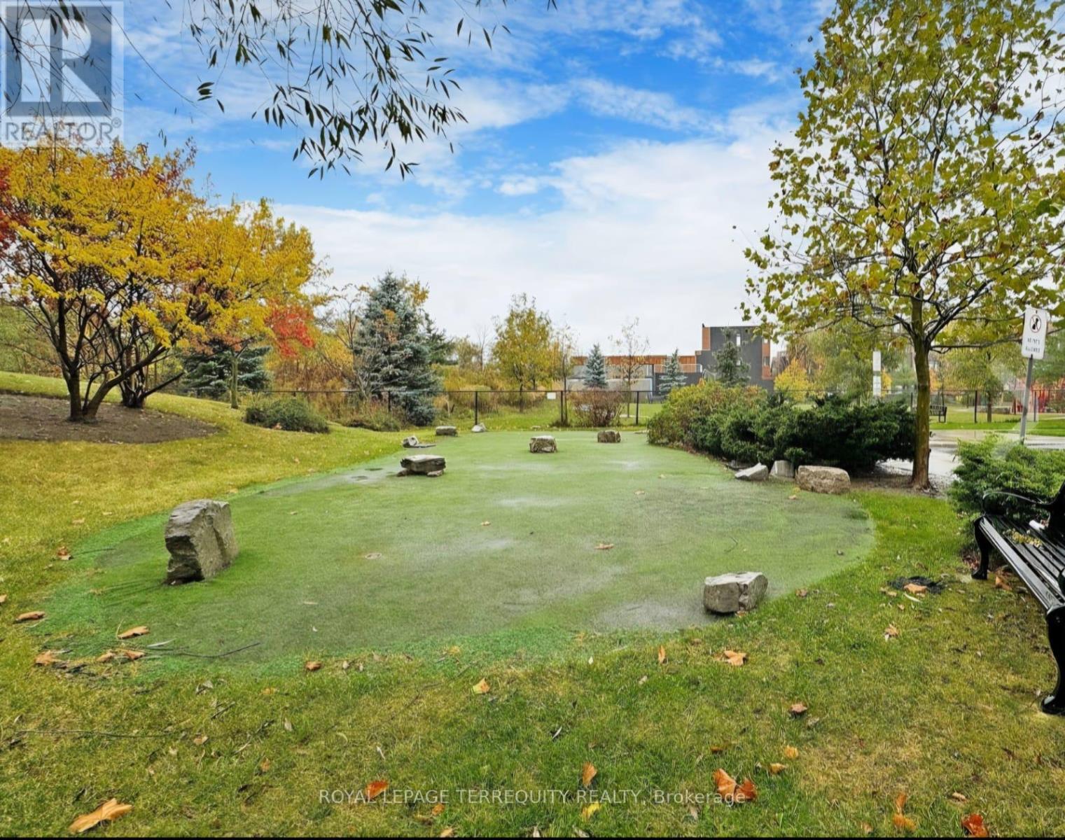 906 - 350 Red Maple Road, Richmond Hill, Ontario  L4C 0T5 - Photo 24 - N13054072