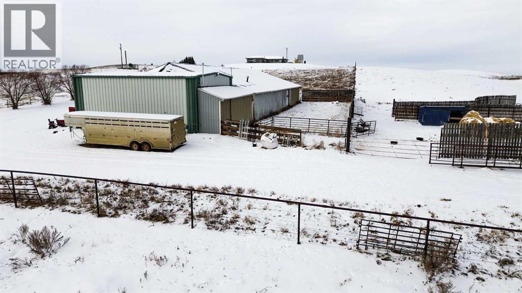 On Rr 20-4, Rural Stettler No. 6, Alberta  T0C 2L0 - Photo 7 - A2294354