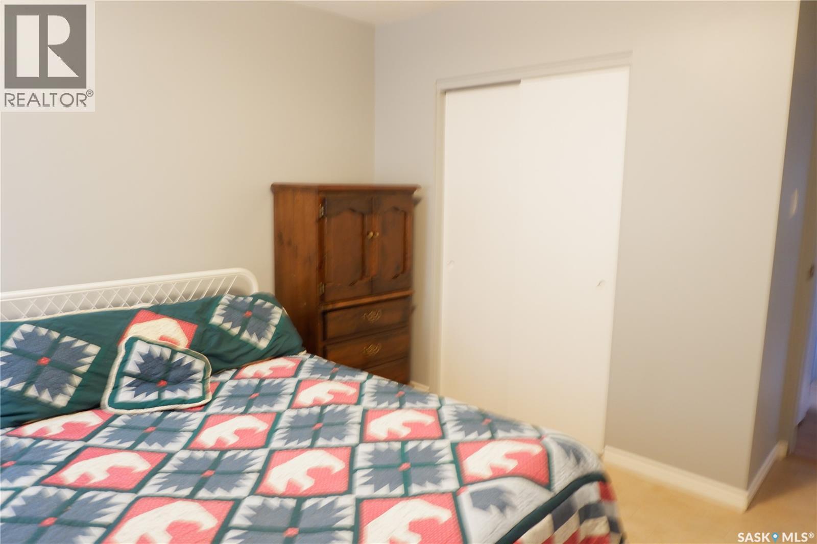 116 Empire Place, Assiniboia, Saskatchewan  S0H 0B0 - Photo 12 - SK034519