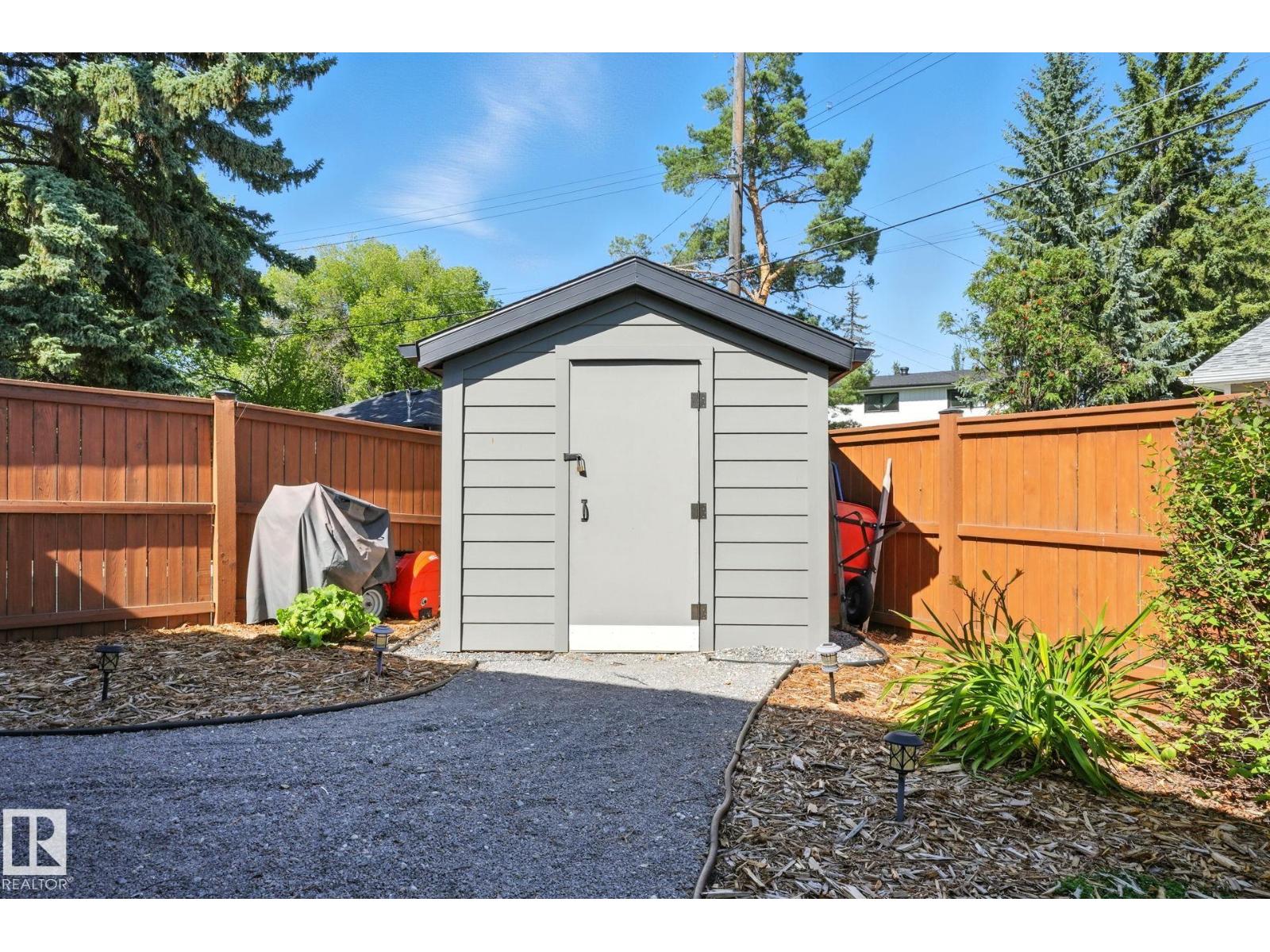 13904 86 Av Nw, Edmonton, Alberta  T5R 4A9 - Photo 44 - E4485033