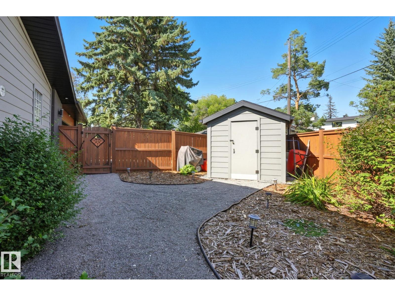 13904 86 Av Nw, Edmonton, Alberta  T5R 4A9 - Photo 45 - E4485033