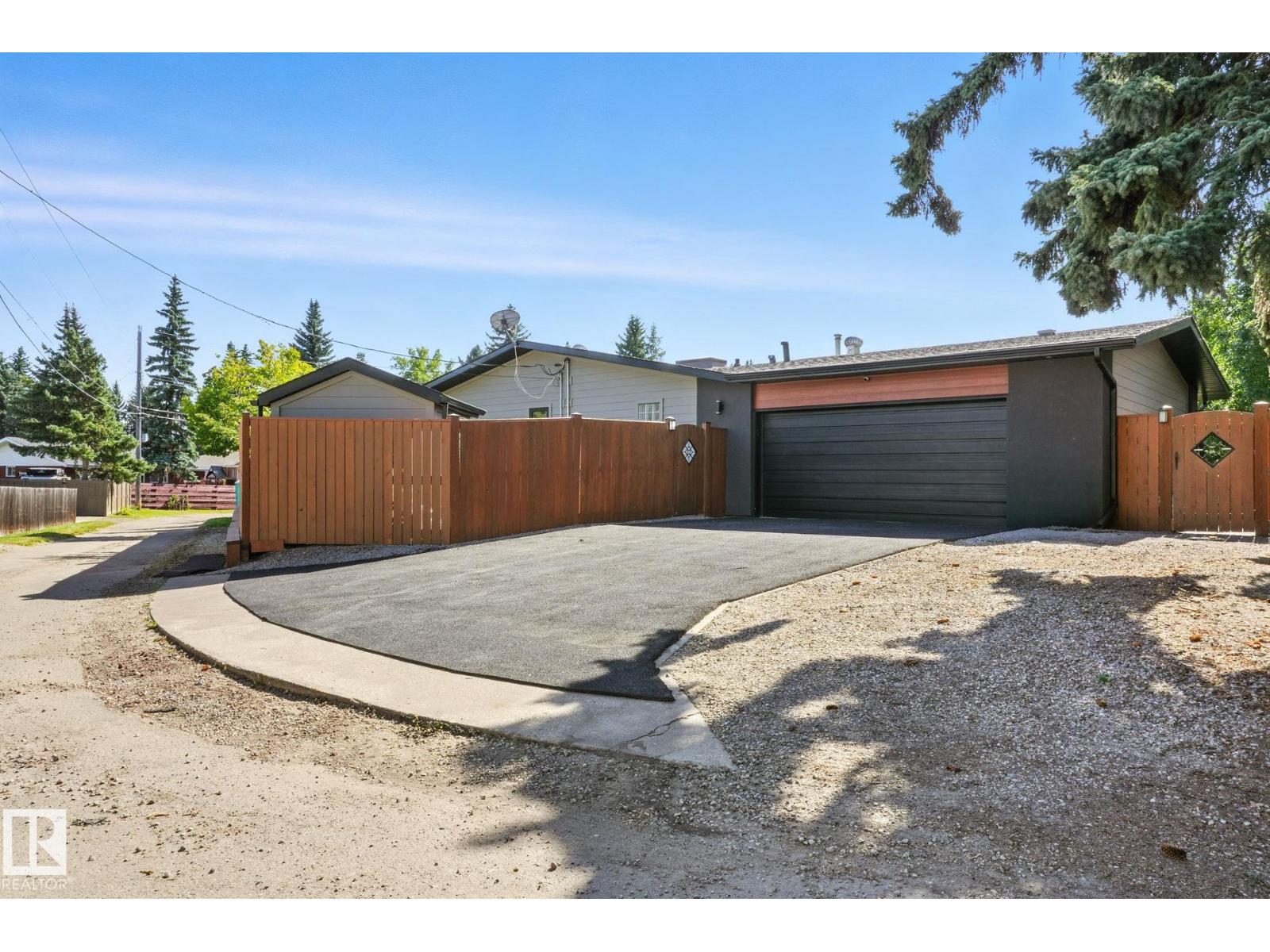 13904 86 Av Nw, Edmonton, Alberta  T5R 4A9 - Photo 47 - E4485033