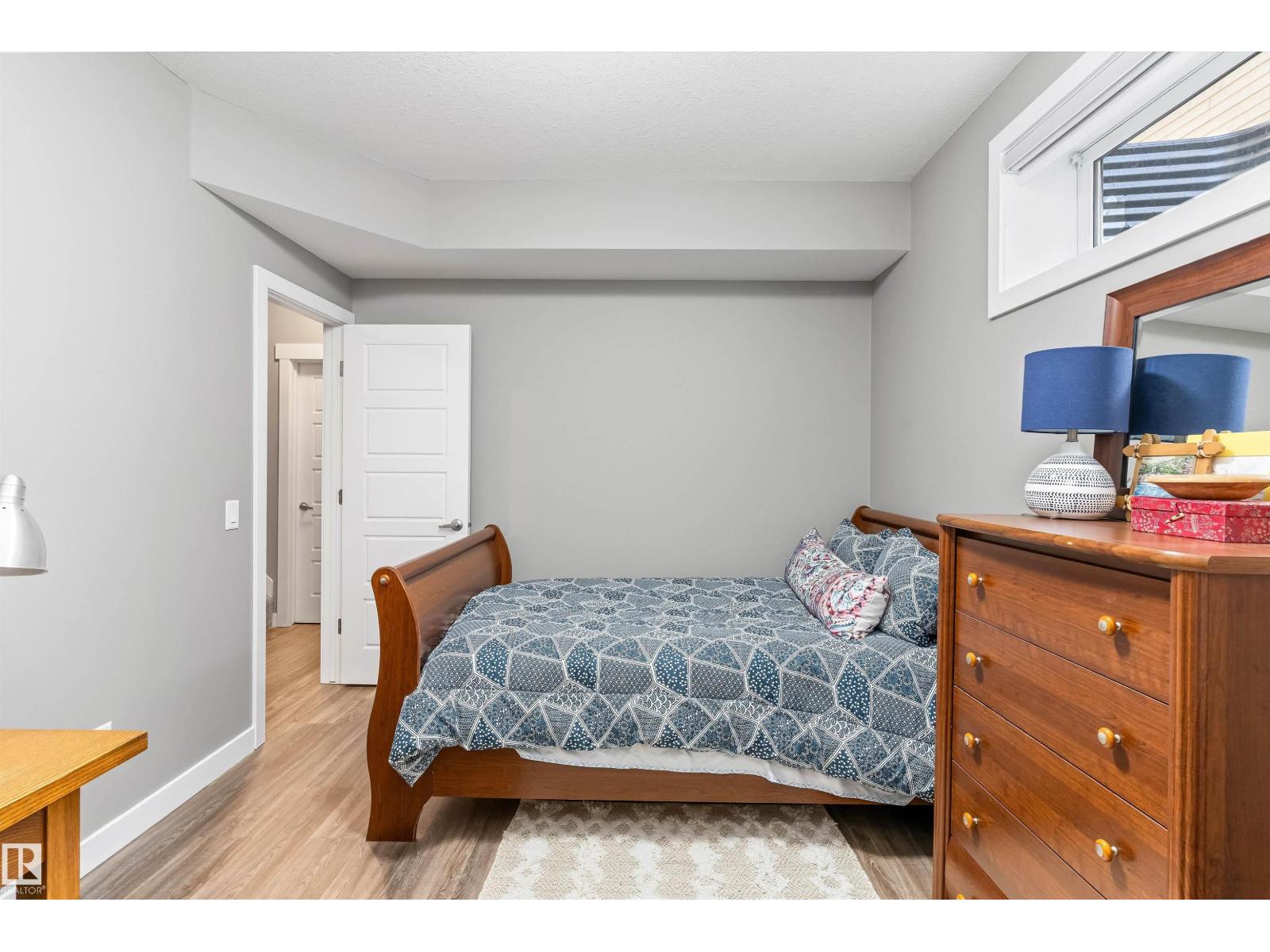 8355 Ellis Cr Nw, Edmonton, Alberta  T6M 0P7 - Photo 33 - E4485036