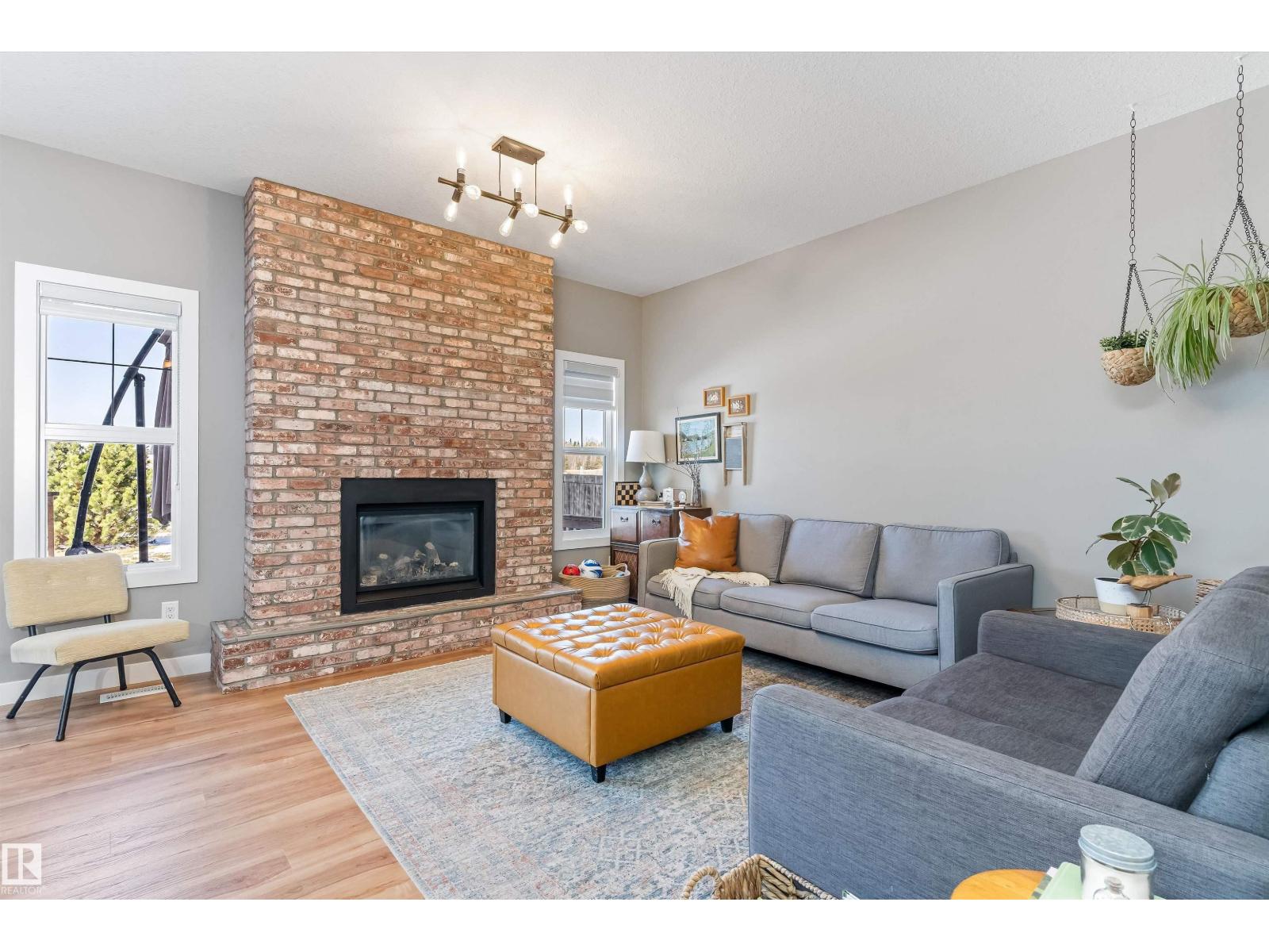 8355 Ellis Cr Nw, Edmonton, Alberta  T6M 0P7 - Photo 7 - E4485036