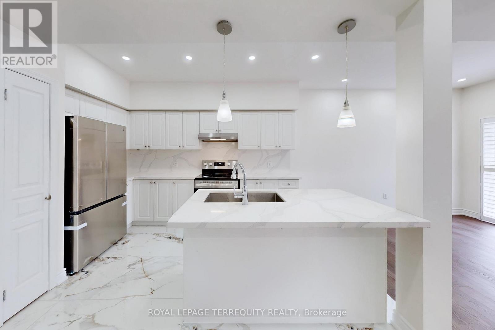 Unknown Address, ,    - Photo 12 - W13065948
