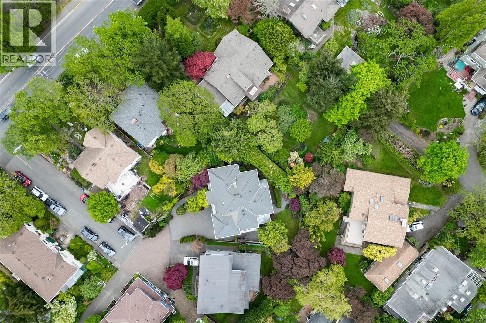12 Briar Pl, Victoria, British Columbia  V8S 3J5 - Photo 85 - 1033671
