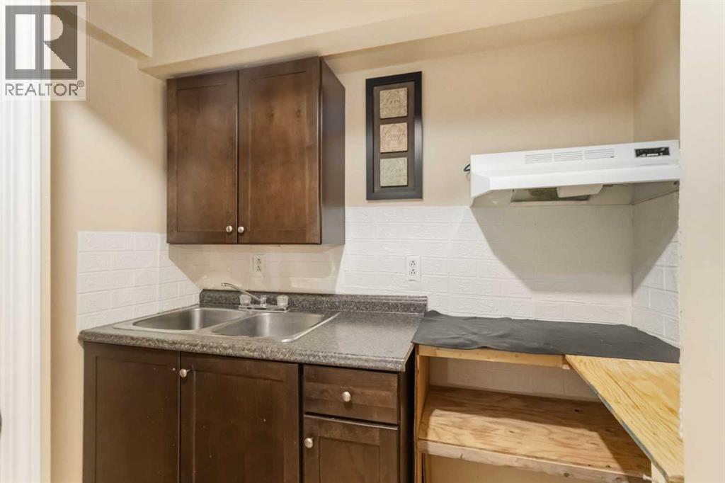 125 Brooks Place, Fort Mcmurray, Alberta  T9K 2E8 - Photo 24 - A2305915