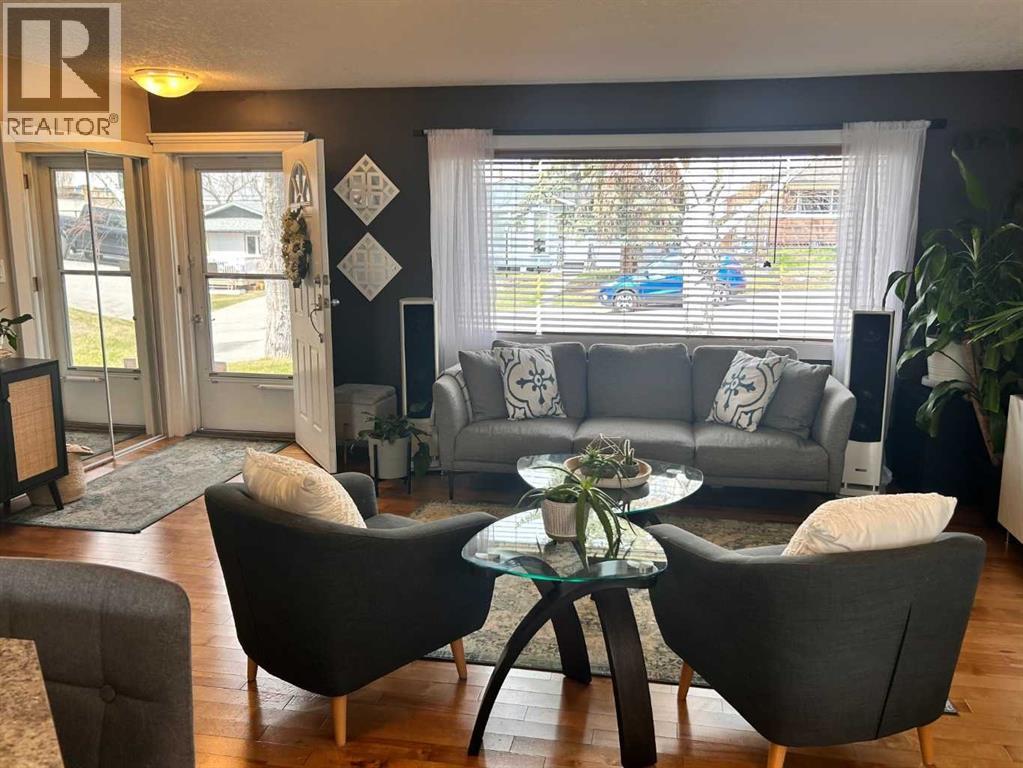 123 Franklin Drive Se, Calgary, Alberta  T2H 0V3 - Photo 3 - A2305046