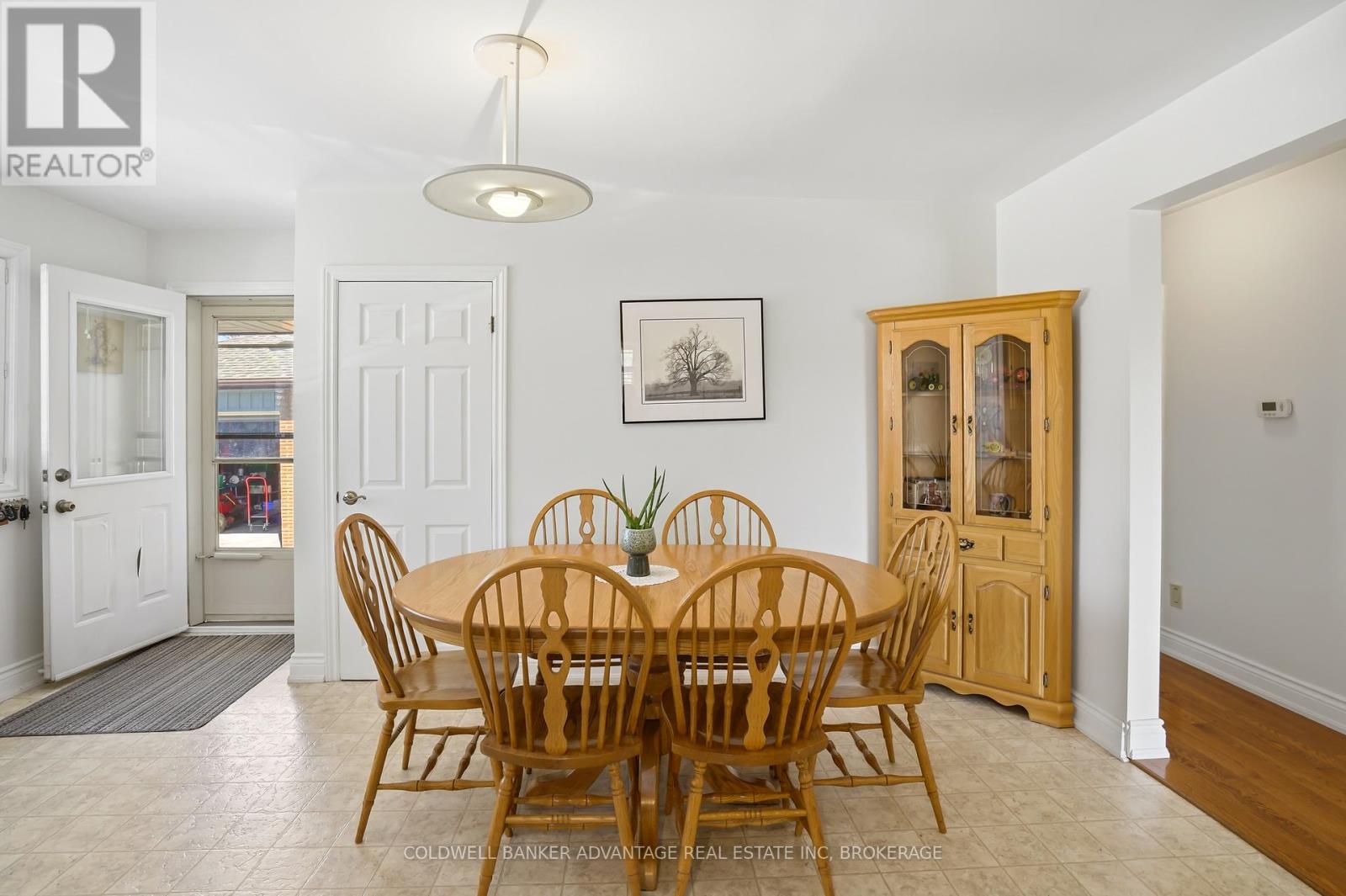 11 Empress Avenue, Welland, Ontario  L3B 1K6 - Photo 10 - X13066056