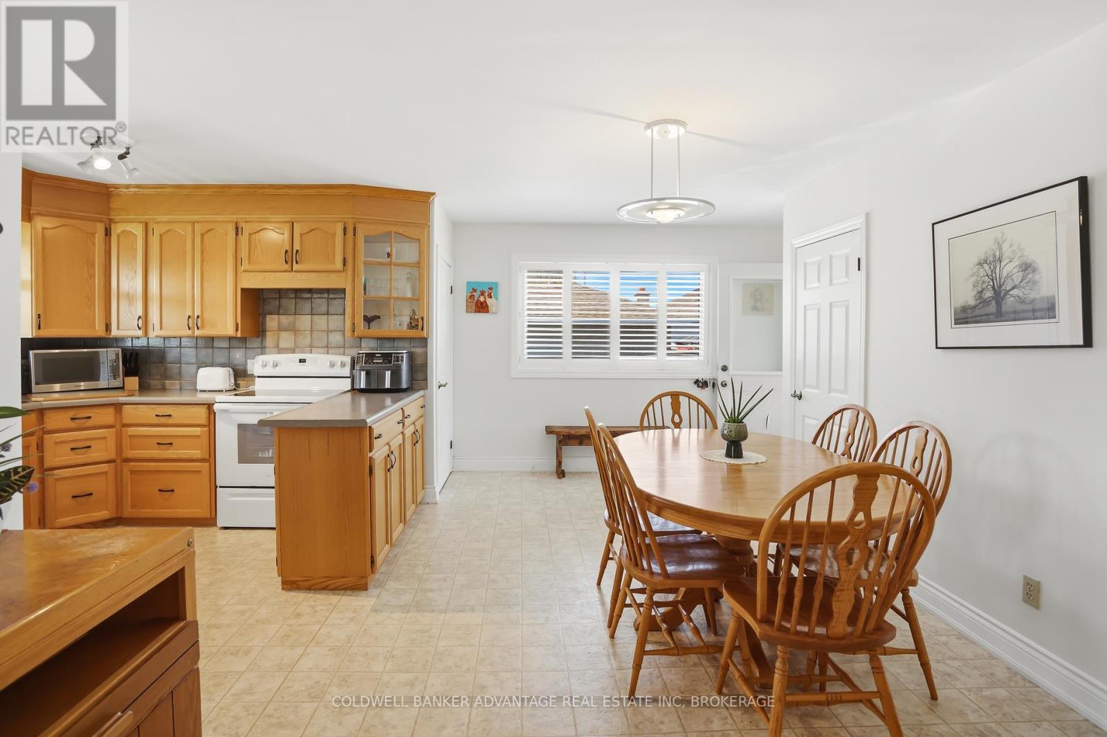 11 Empress Avenue, Welland, Ontario  L3B 1K6 - Photo 9 - X13066056