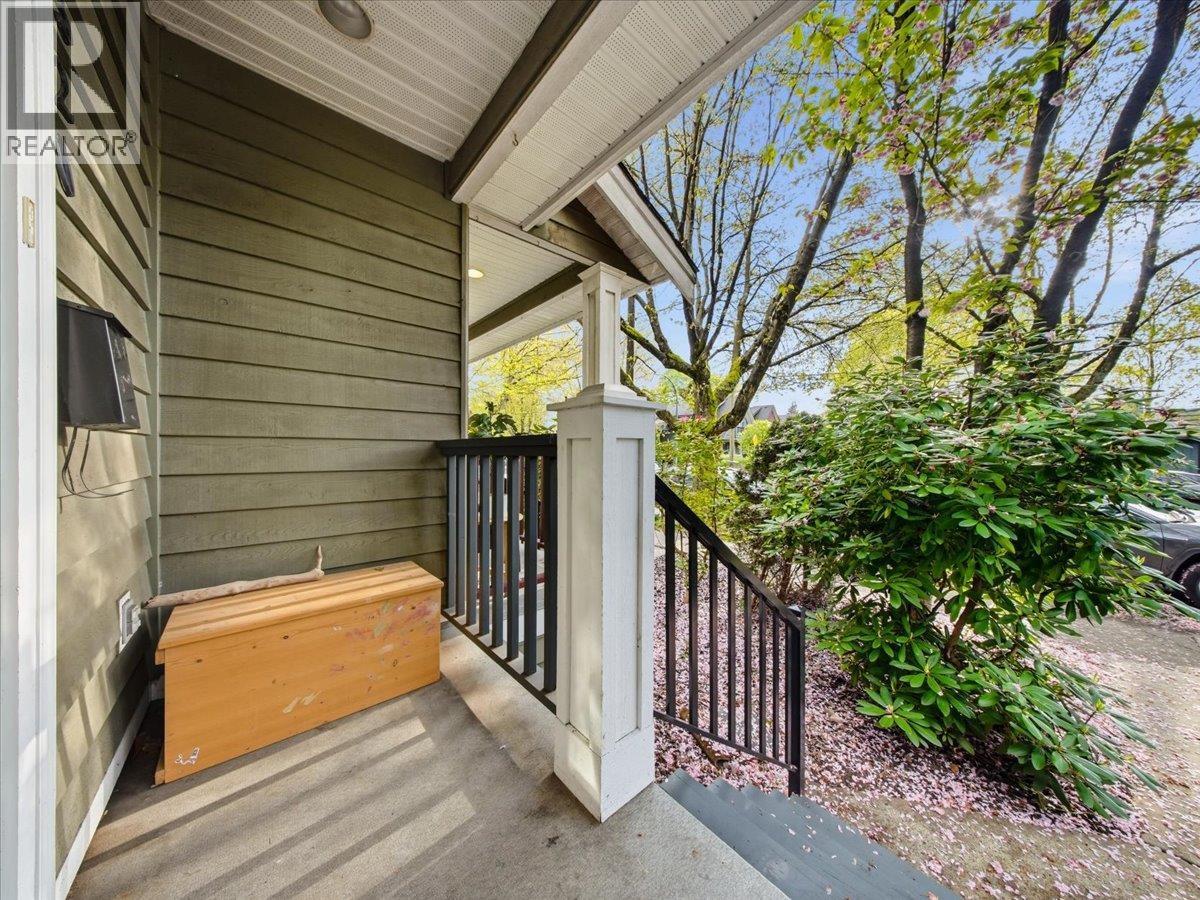 1320 Victoria Drive, Vancouver, British Columbia  V5L 4G8 - Photo 2 - R3118133