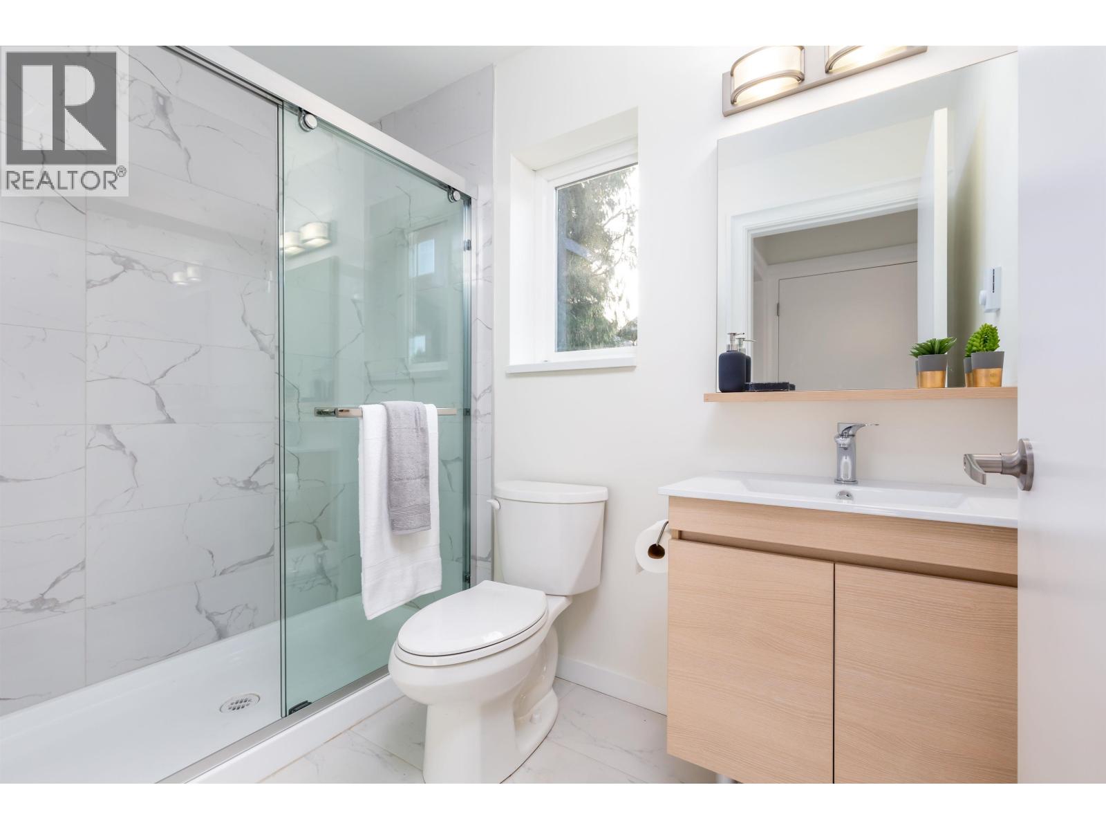 4629 W 14th Avenue, Vancouver, British Columbia  V6R 2Y7 - Photo 5 - R3118139