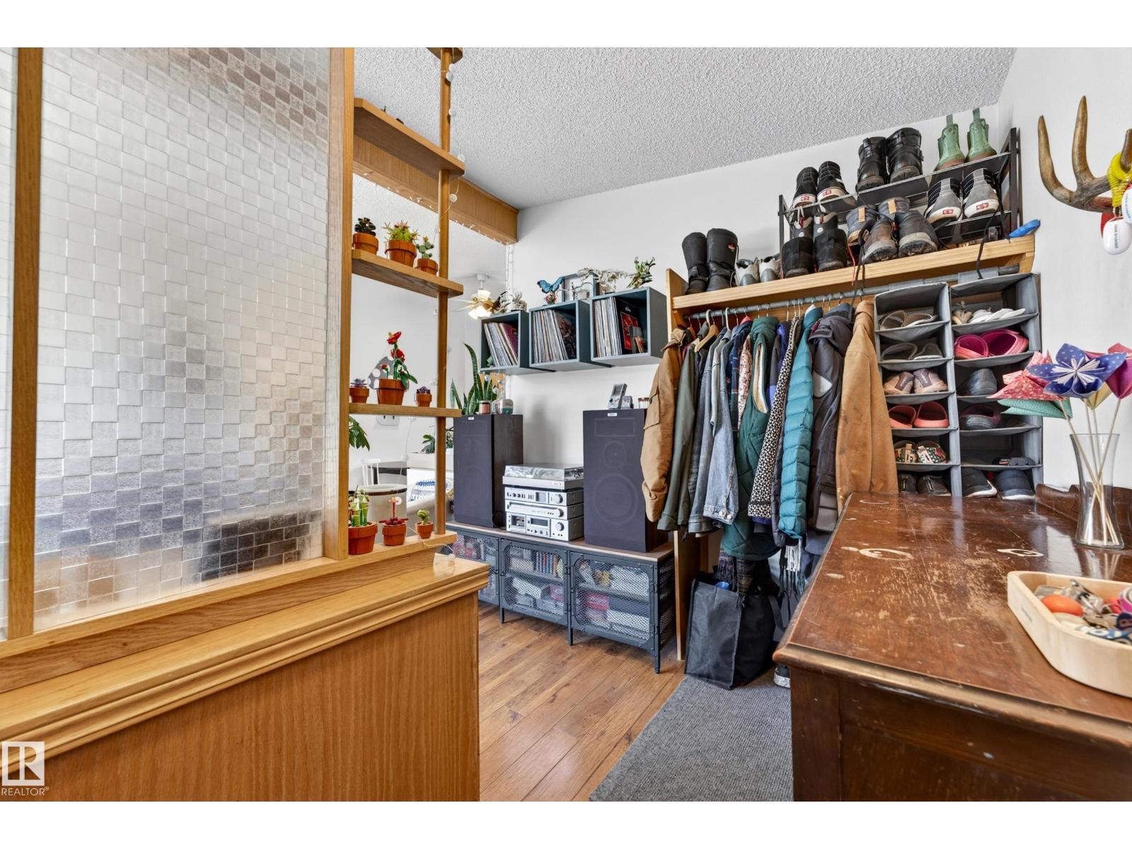 6027 6029 105 St Nw, Edmonton, Alberta  T6H 2N3 - Photo 20 - E4485038