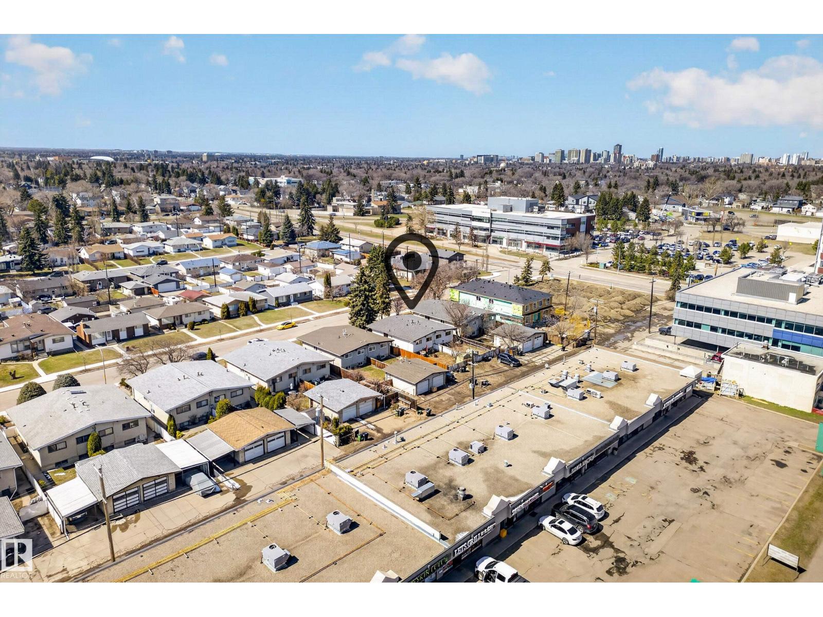 6027 6029 105 St Nw, Edmonton, Alberta  T6H 2N3 - Photo 8 - E4485038
