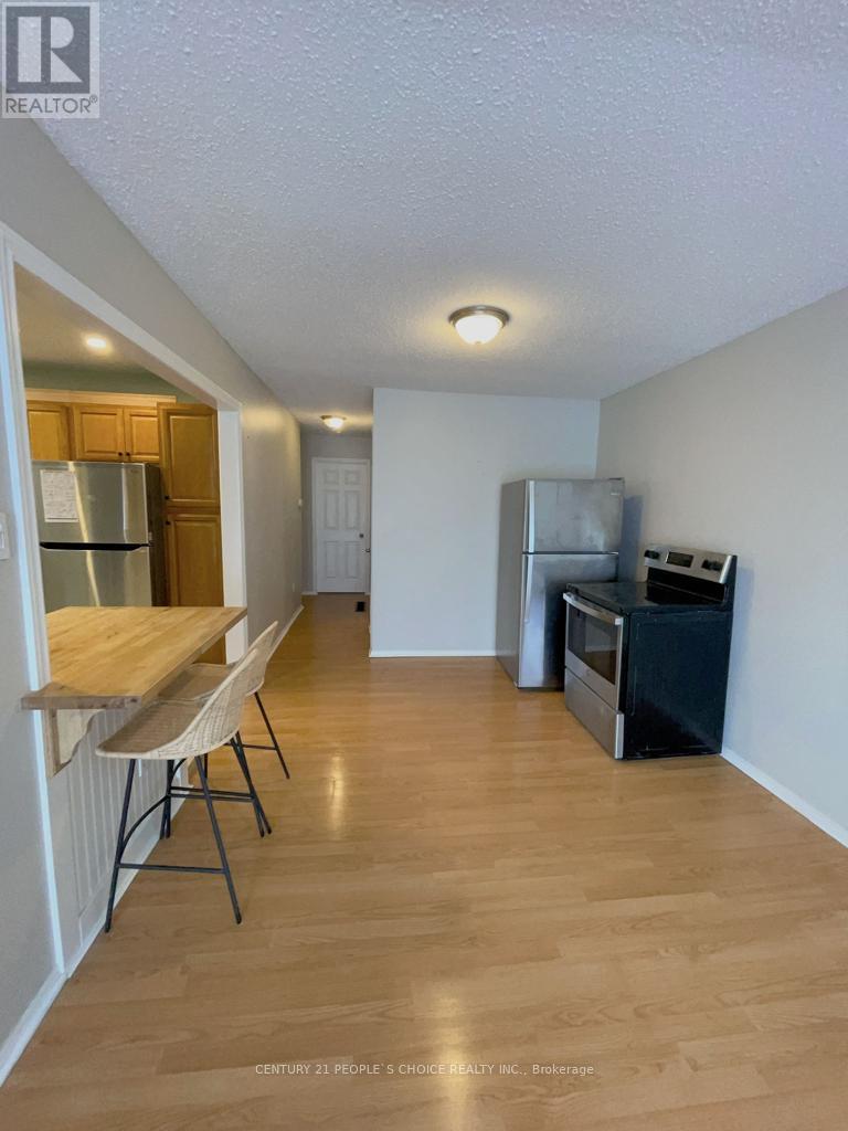 Upper - 6938 Warden Avenue, Niagara Falls, Ontario  L2G 5P3 - Photo 12 - X13066050