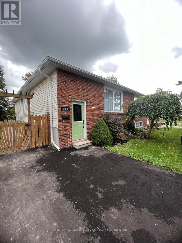 Upper - 6938 Warden Avenue, Niagara Falls, Ontario  L2G 5P3 - Photo 2 - X13066050