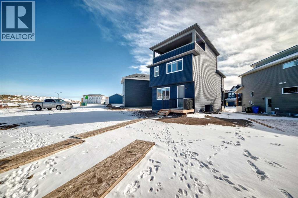 160 Lucas Common NW, Calgary, Alberta  T3P 2B3 - Photo 47 - A2292760