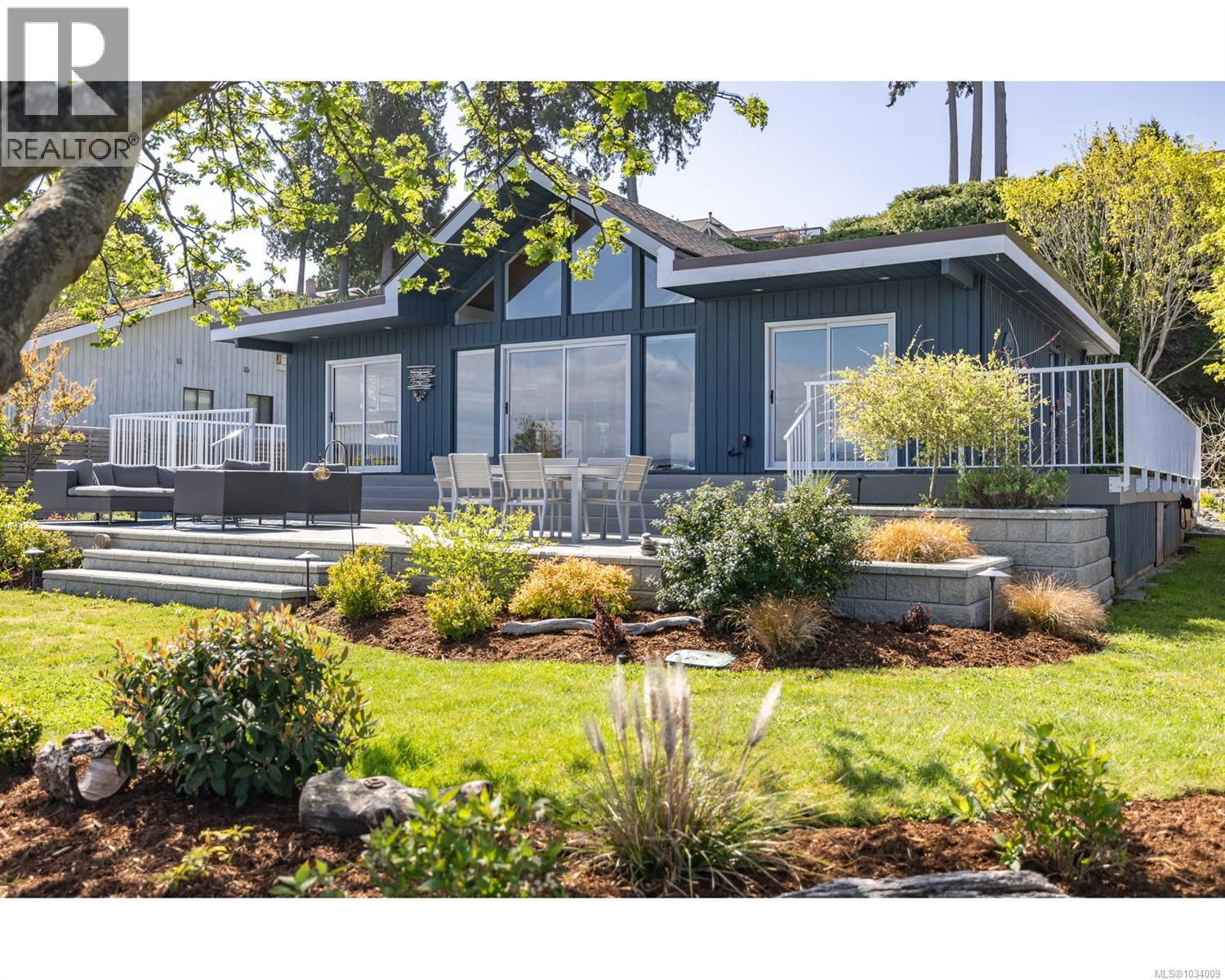 1039 Seacrest Pl, Qualicum Beach, British Columbia  V9K 1E7 - Photo 9 - 1034009