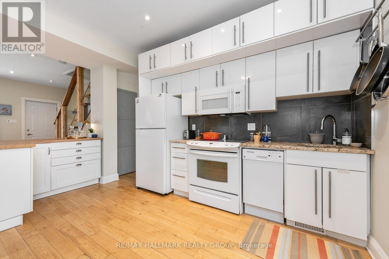 180 Cambridge Street N, Ottawa, Ontario  K1R 7A9 - Photo 12 - X13066138