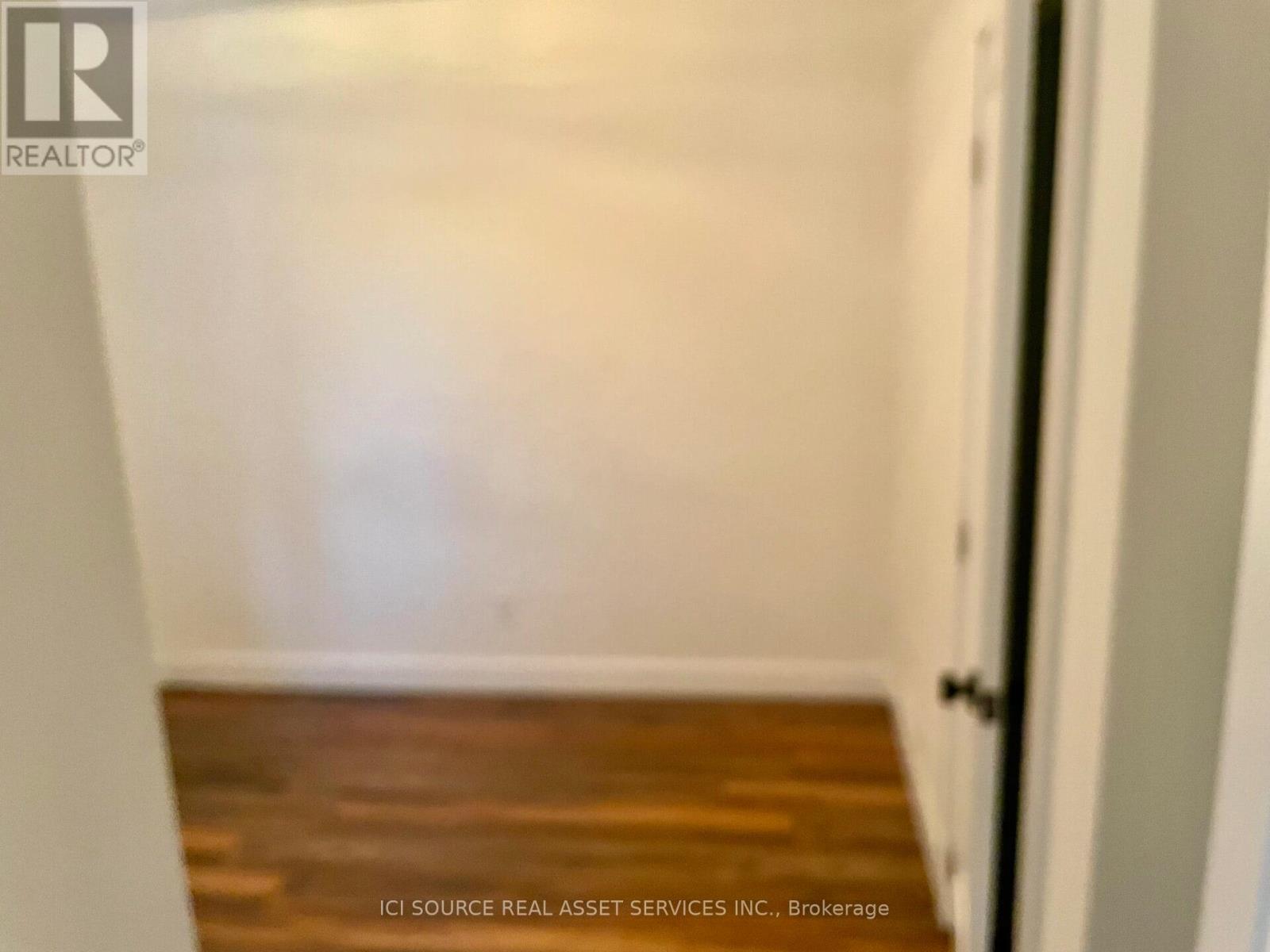 Main Fl - 374 East 16th Street, Hamilton, Ontario  L9A 4K3 - Photo 9 - X13028448