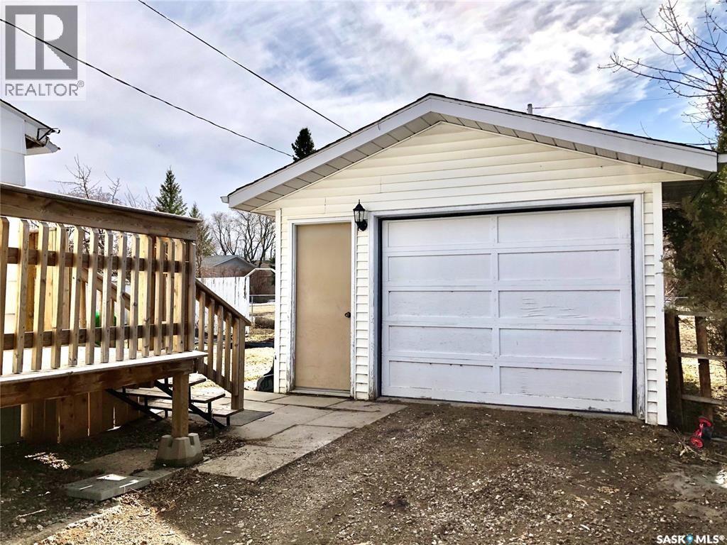 3351 3rd Avenue, Carrot River, Saskatchewan  S0E 0L0 - Photo 15 - SK034450