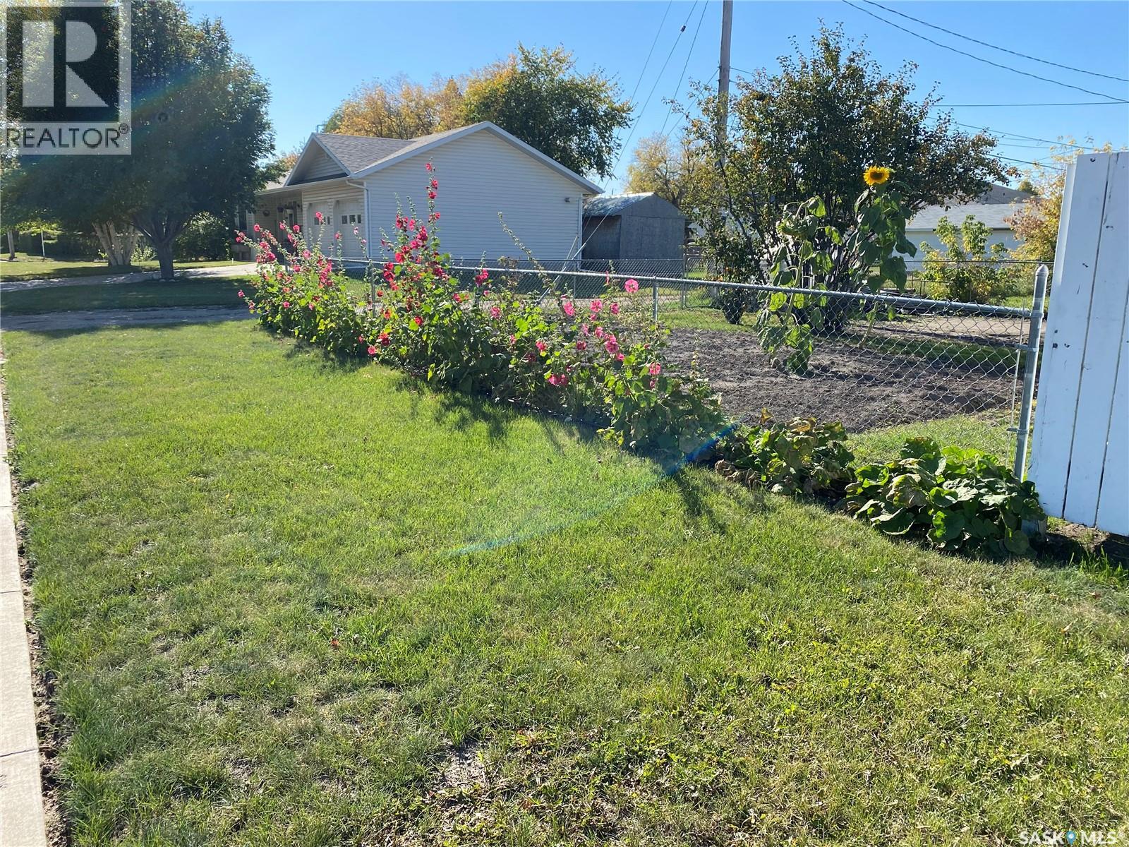 3351 3rd Avenue, Carrot River, Saskatchewan  S0E 0L0 - Photo 28 - SK034450