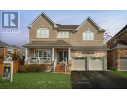 4829 ST. MARTIN MEWS, Mississauga, Ontario