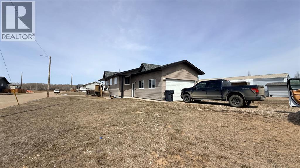 403 5 Street, Marwayne, Alberta  T0B 2X0 - Photo 4 - A2306733