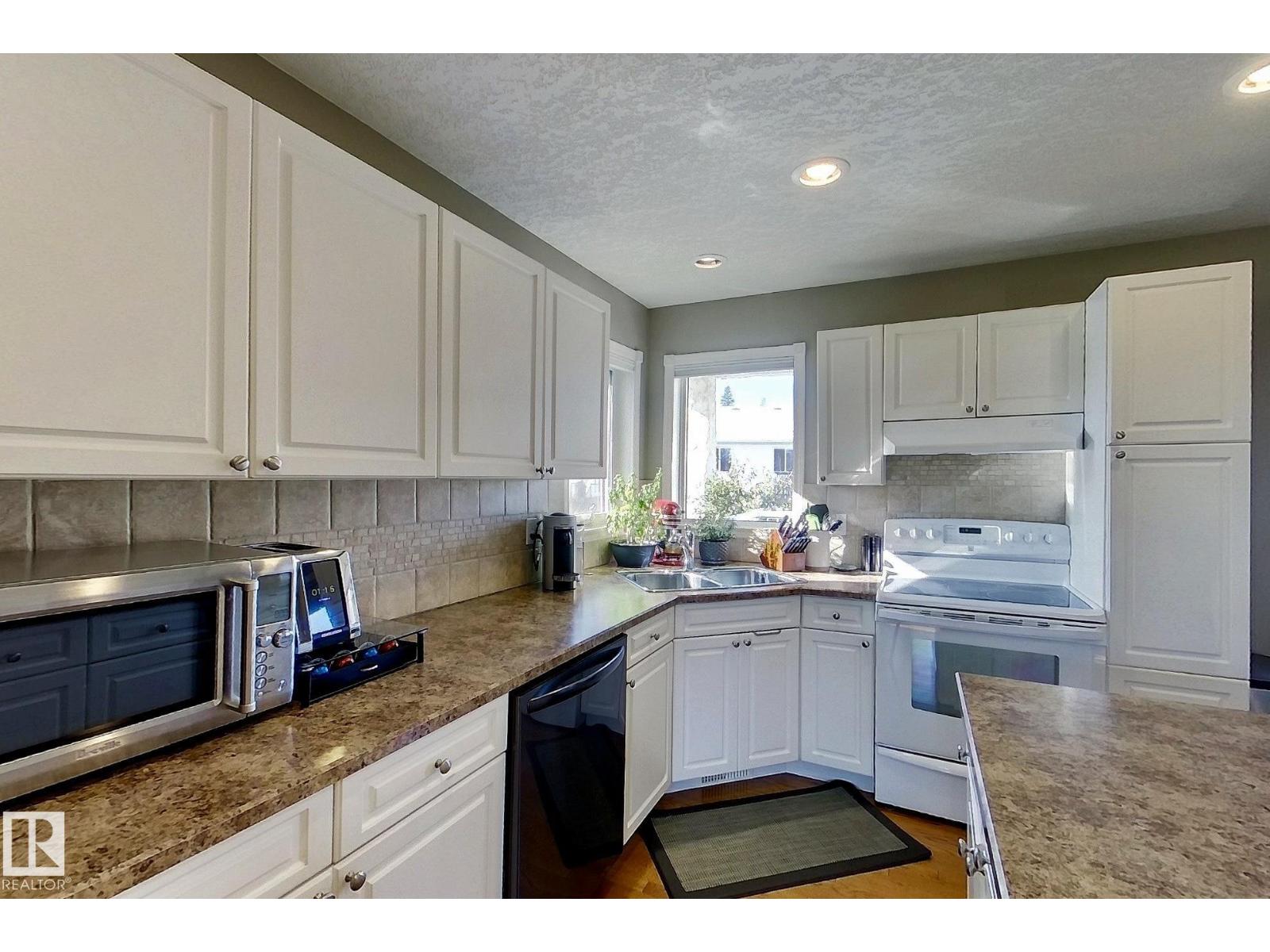 1506 54 St, Edson, Alberta  T7E 1H3 - Photo 8 - E4485042